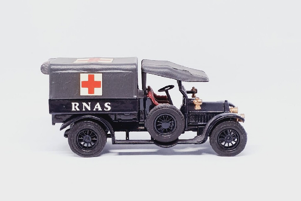 AC145; RNAS Ambulance; 1918 Crossley Lorry